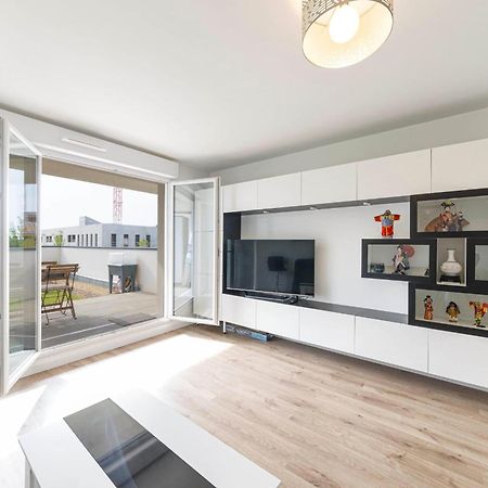 T2 Terrasse -Terra Botanica Et Aquavita Apartment Angers Exterior photo