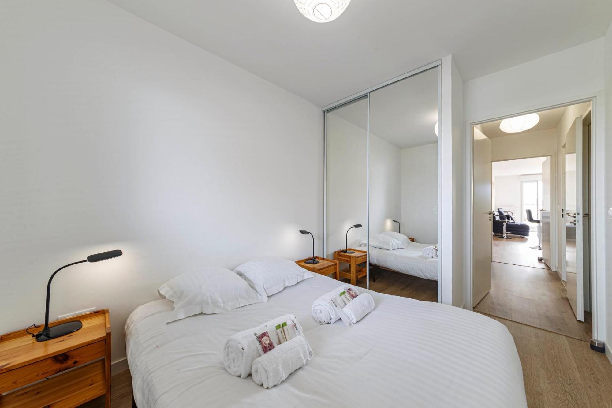 T2 Terrasse -Terra Botanica Et Aquavita Apartment Angers Exterior photo